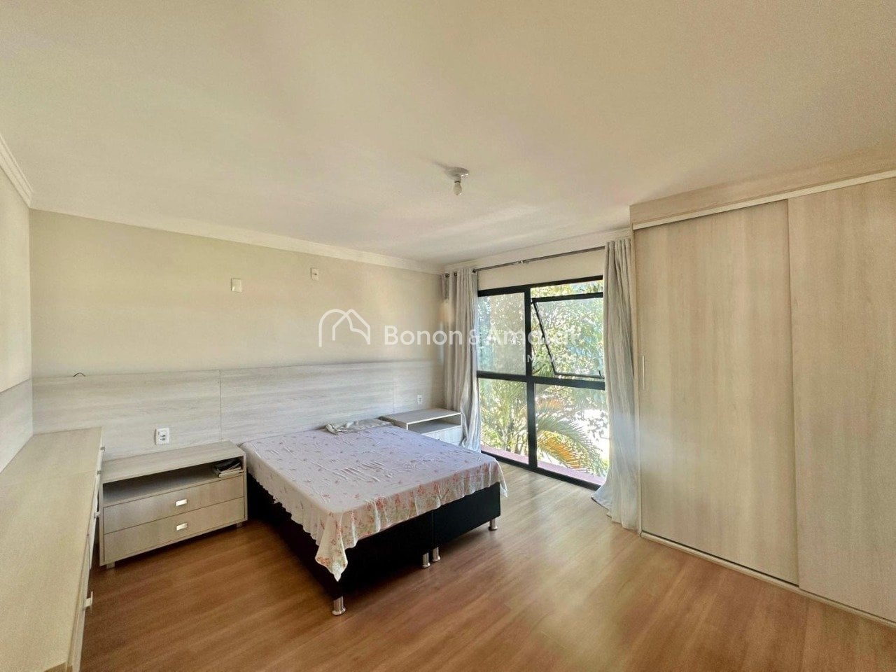 Casa em Condomínio à Venda - Chácara das Nações em Valinhos / SP