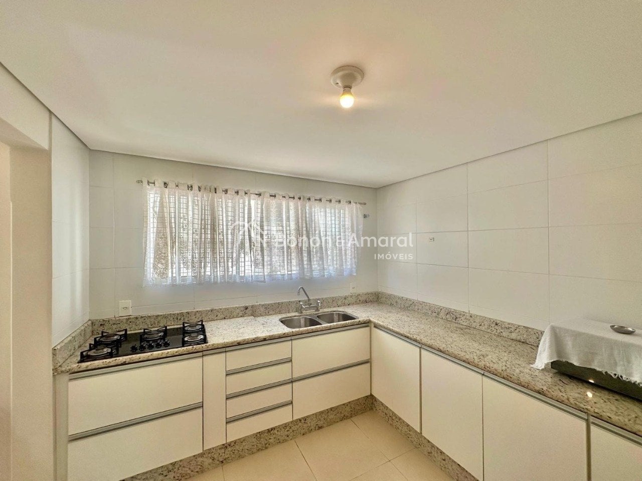 Casa em Condomínio à Venda - Chácara das Nações em Valinhos / SP