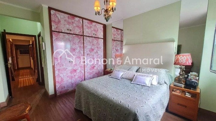 Apartamento à Venda - Cambuí em Campinas / SP