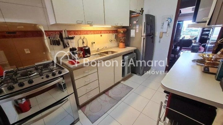 Apartamento à Venda - Cambuí em Campinas / SP