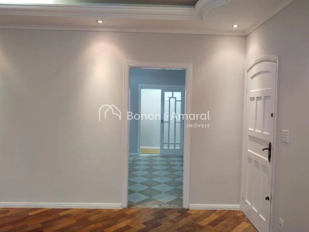Casa à Venda - Jardim Quarto Centenário em Campinas / SP
