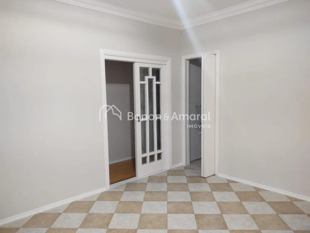Casa à Venda - Jardim Quarto Centenário em Campinas / SP