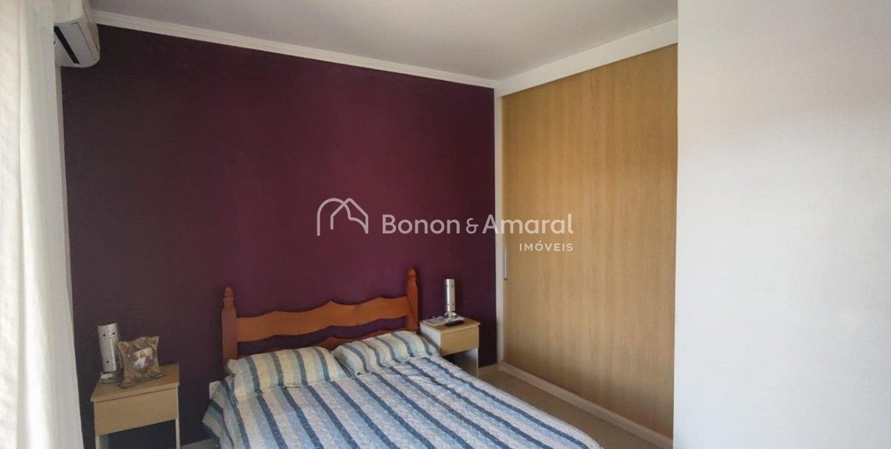 Casa em Condomínio à Venda - Roncáglia em Valinhos / SP