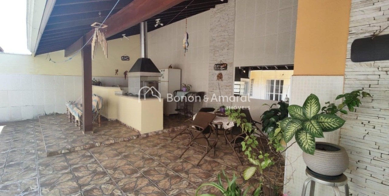 Casa em Condomínio à Venda - Roncáglia em Valinhos / SP