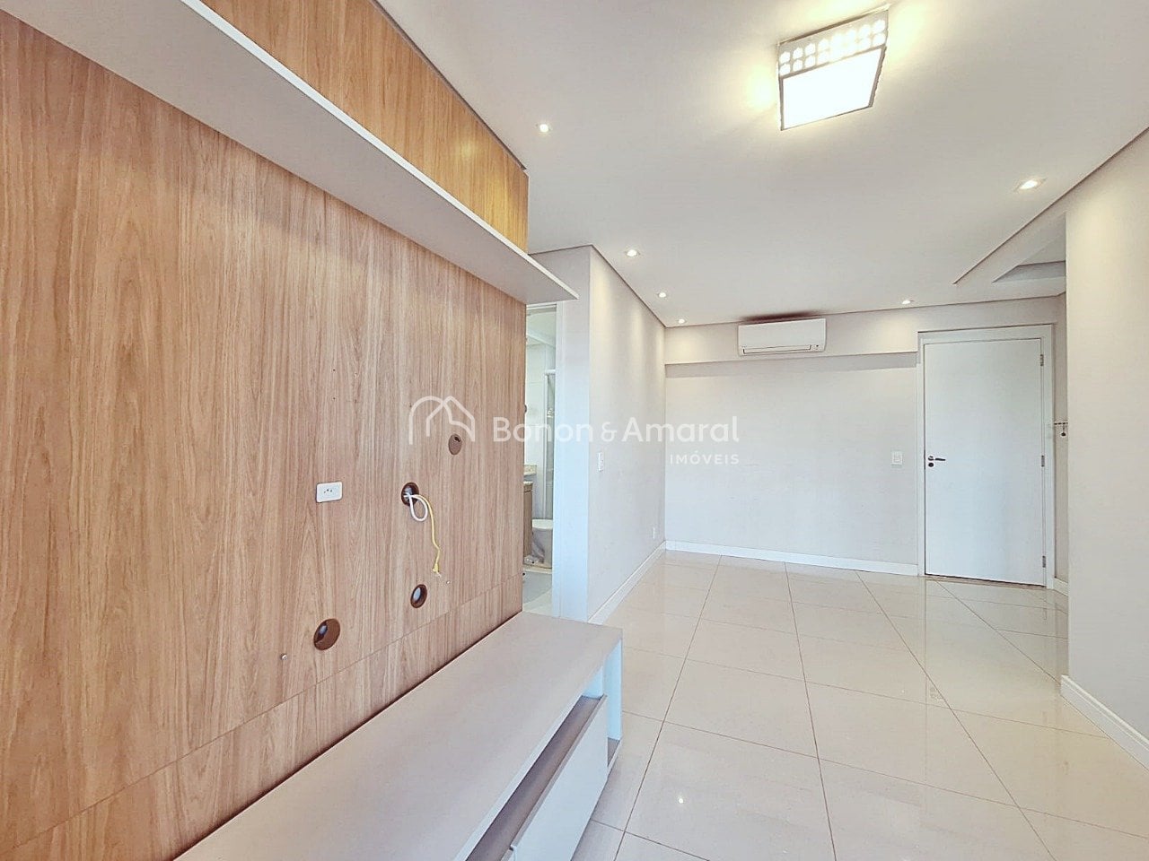 Apartamento para Alugar - Taquaral em Campinas / SP