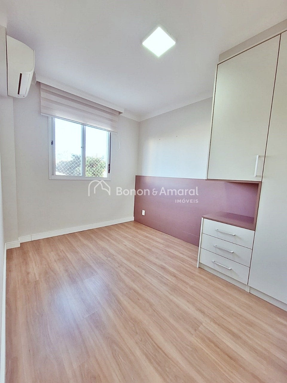 Apartamento para Alugar - Taquaral em Campinas / SP