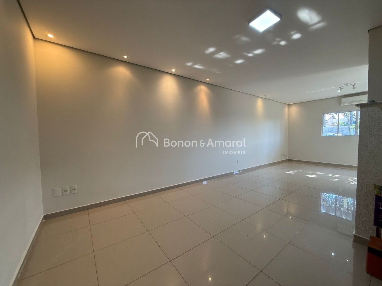 Casa em Condomínio à Venda - Bonfim em Paulínia / SP