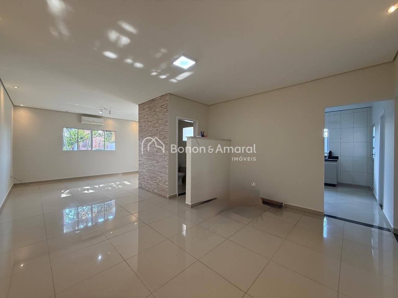 Casa em Condomínio à Venda - Bonfim em Paulínia / SP