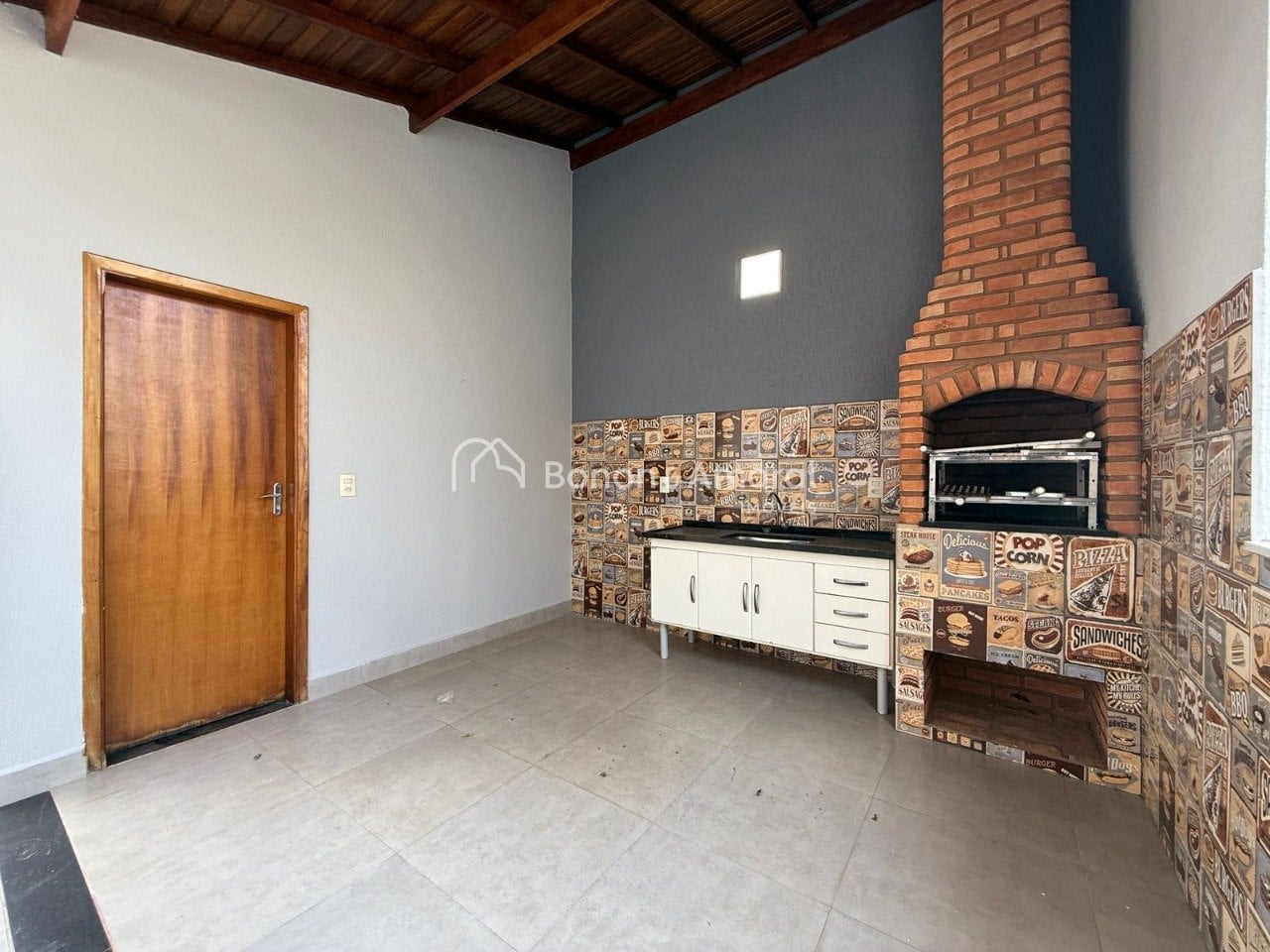 Casa em Condomínio à Venda - Bonfim em Paulínia / SP