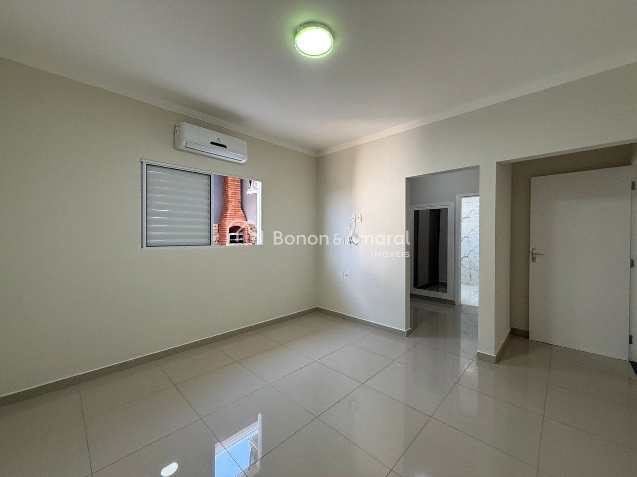 Casa em Condomínio à Venda - Bonfim em Paulínia / SP