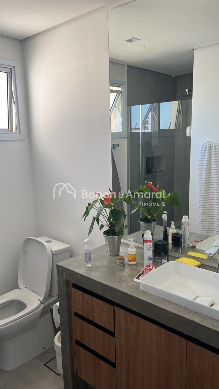 Apartamento à Venda - Cambuí em Campinas / SP