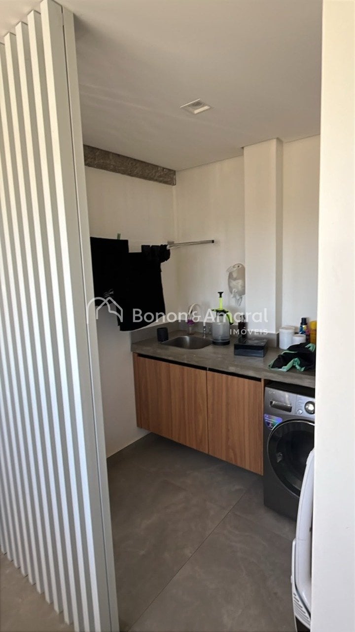 Apartamento à Venda - Cambuí em Campinas / SP