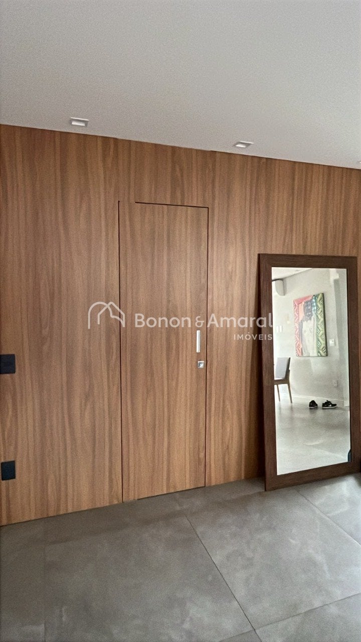 Apartamento à Venda - Cambuí em Campinas / SP