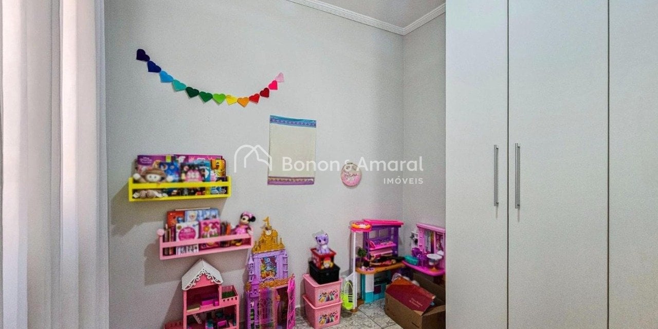 Casa em Condomínio à Venda - Roncáglia em Valinhos / SP