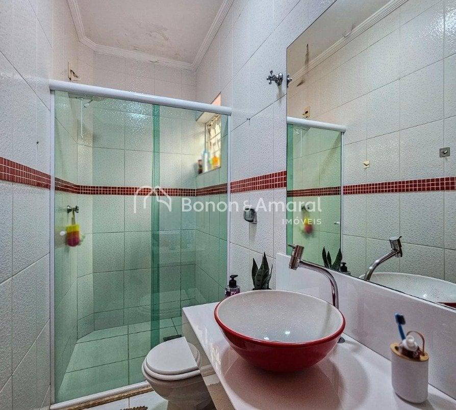 Casa em Condomínio à Venda - Roncáglia em Valinhos / SP