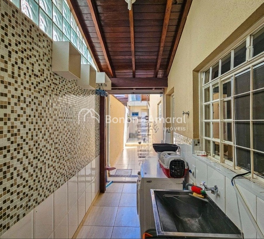 Casa em Condomínio à Venda - Roncáglia em Valinhos / SP