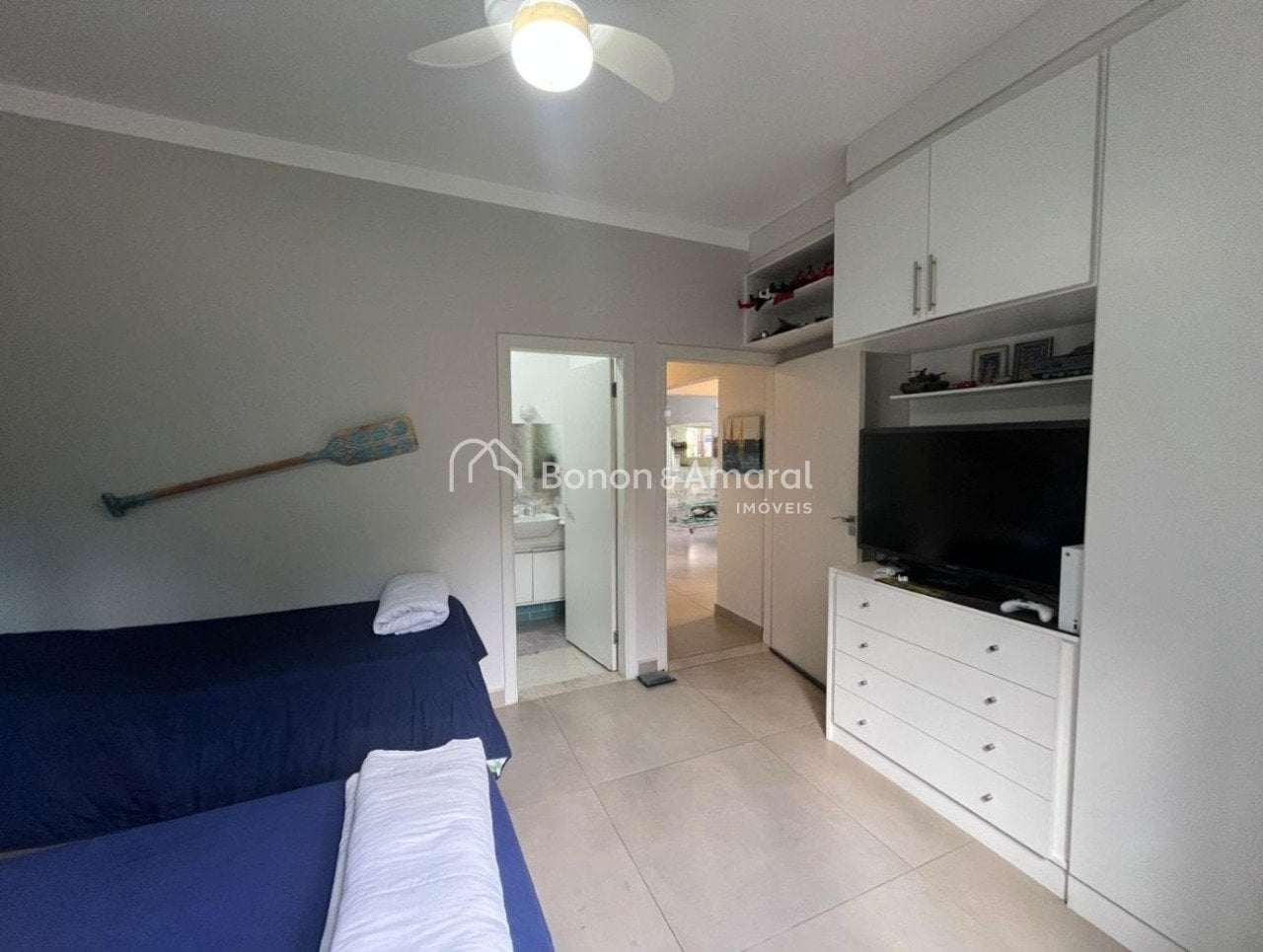 Casa em Condomínio à Venda - Chácaras Silvânia em Valinhos / SP