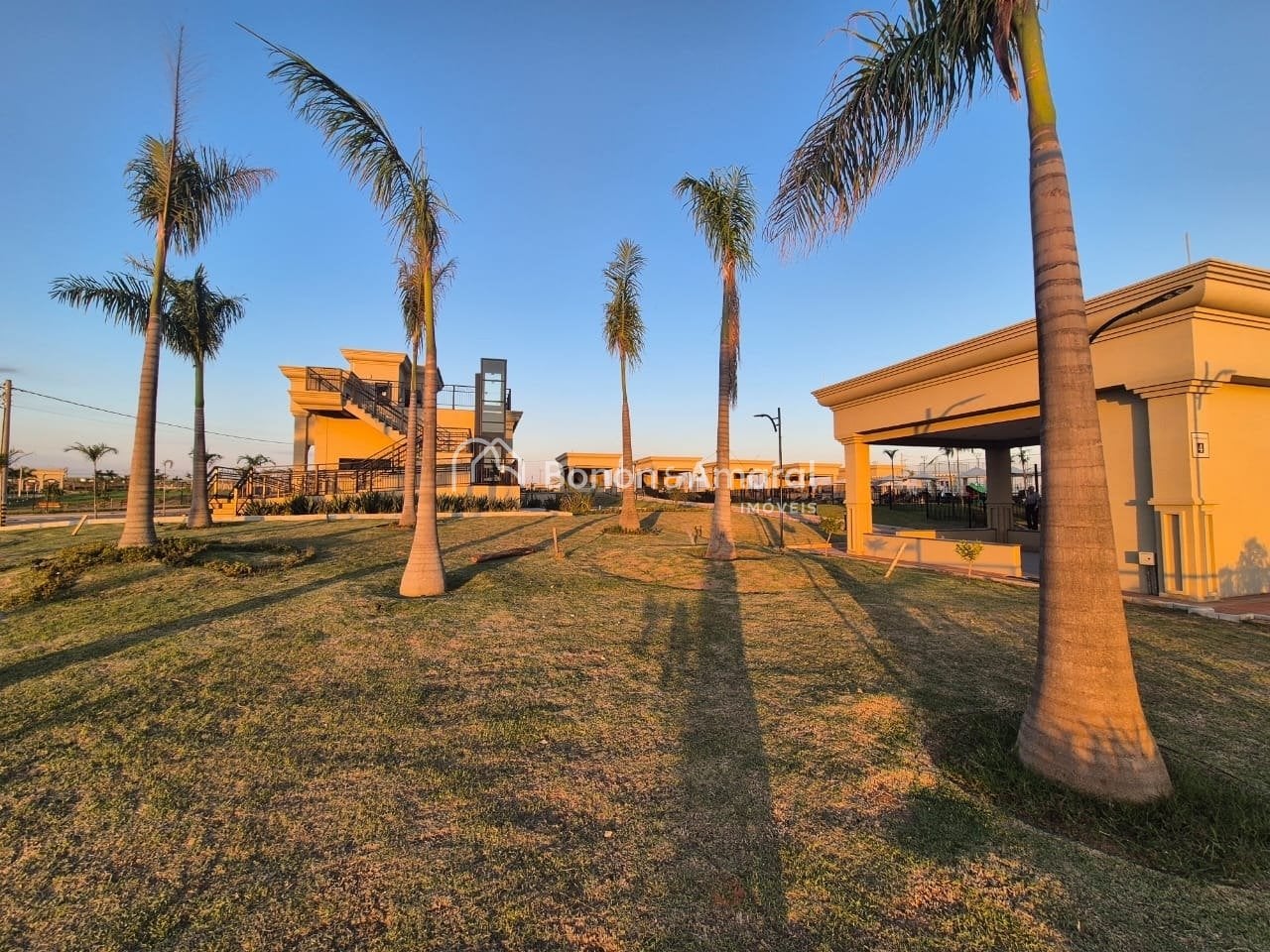 Terreno à Venda - Parque Brasil 500 em Paulínia / SP