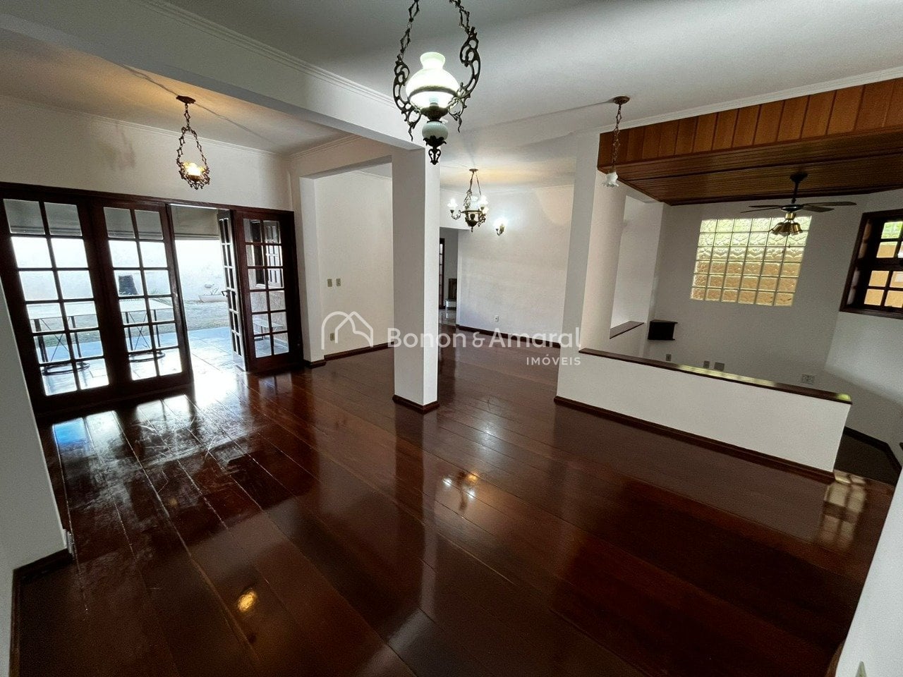 Casa em Condomínio para Alugar - Parque da Hípica em Campinas / SP