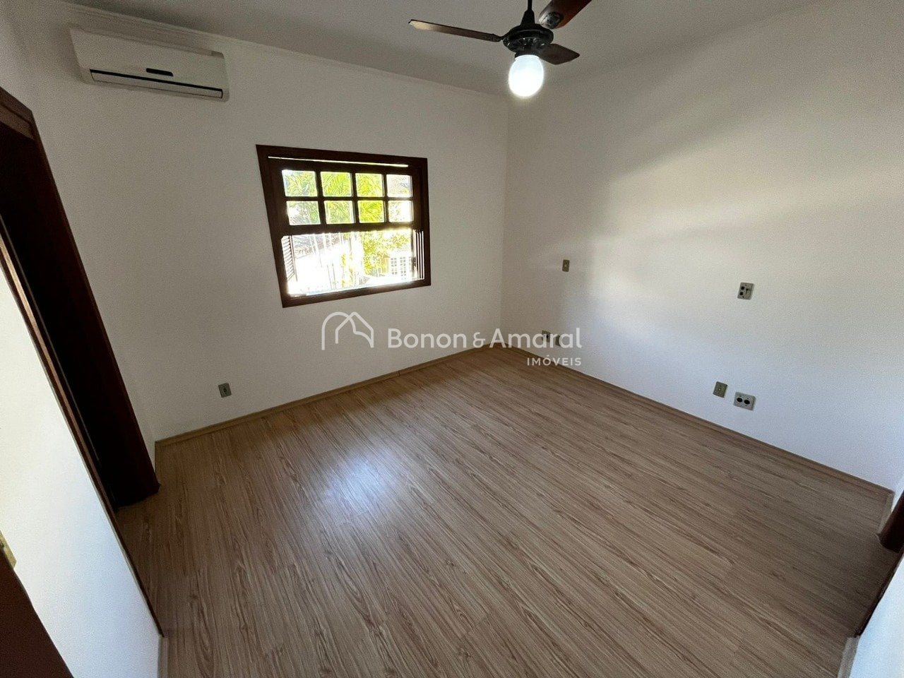 Casa em Condomínio para Alugar - Parque da Hípica em Campinas / SP