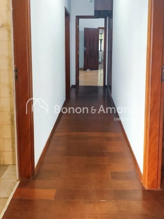 Casa à Venda - Jardim Santa Genebra em Campinas / SP