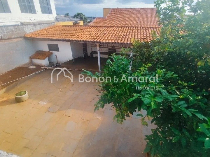 Casa à Venda - Jardim Santa Genebra em Campinas / SP