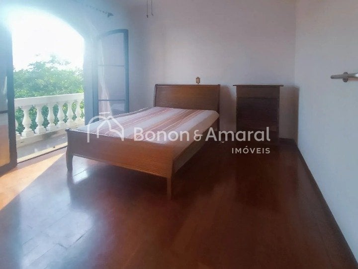 Casa à Venda - Jardim Santa Genebra em Campinas / SP