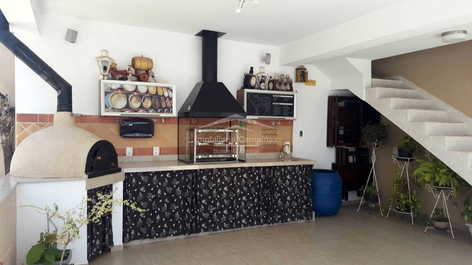 Casa à Venda - Vila Nogueira em Campinas / SP