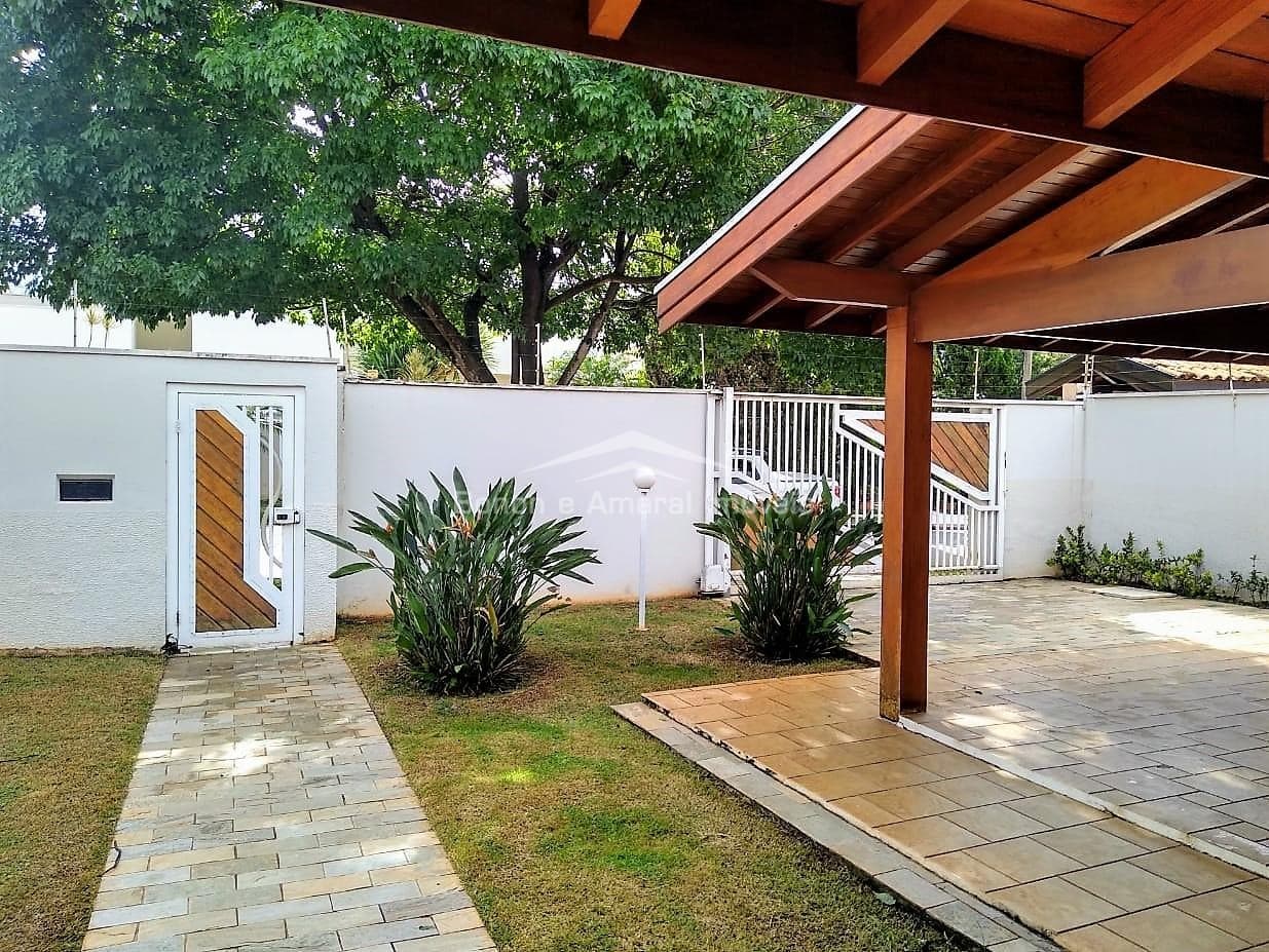 Casa à Venda - Jardim De Itapoan em Paulínia / SP