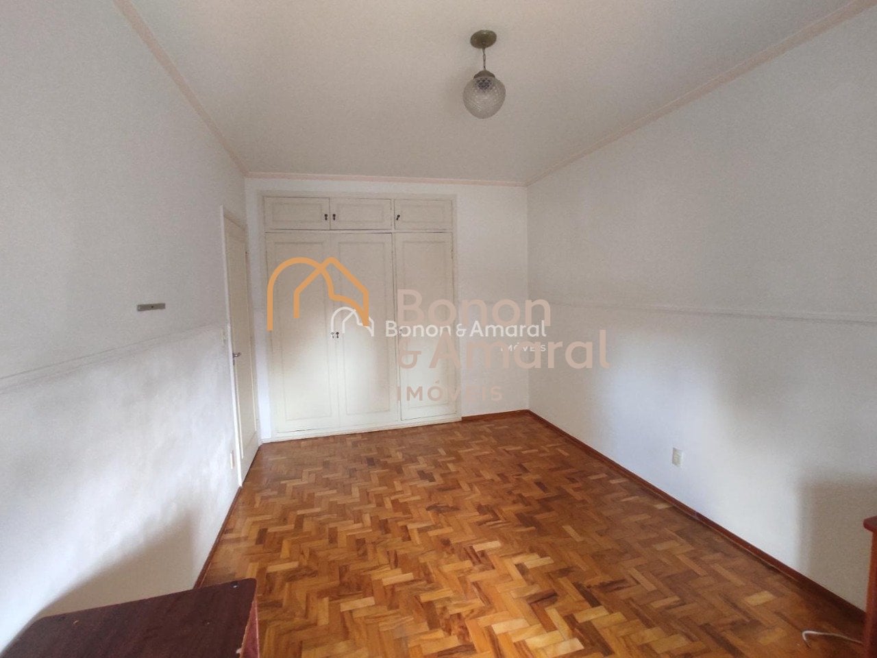 Apartamento à Venda - Centro em Campinas / SP