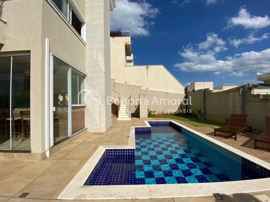Casa em Condomínio à Venda - Swiss Park em Campinas / SP
