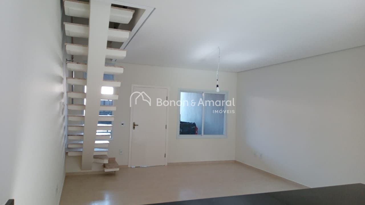 Casa à Venda - Parque Jambeiro em Campinas / SP