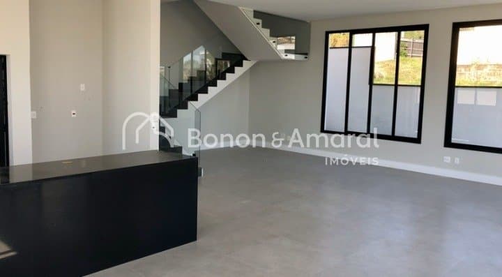 Casa em Condomínio à Venda - Parque Das Quaresmeiras em Campinas / SP