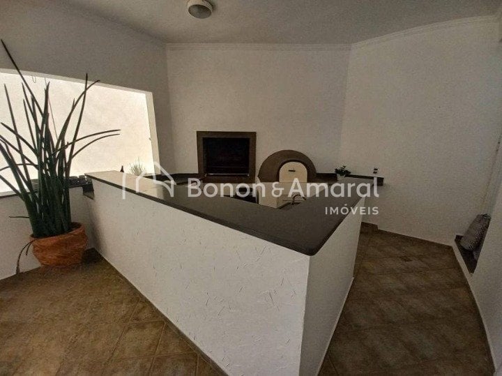 Casa em Condomínio à Venda - Jardim Botânico (Sousas) em Campinas / SP
