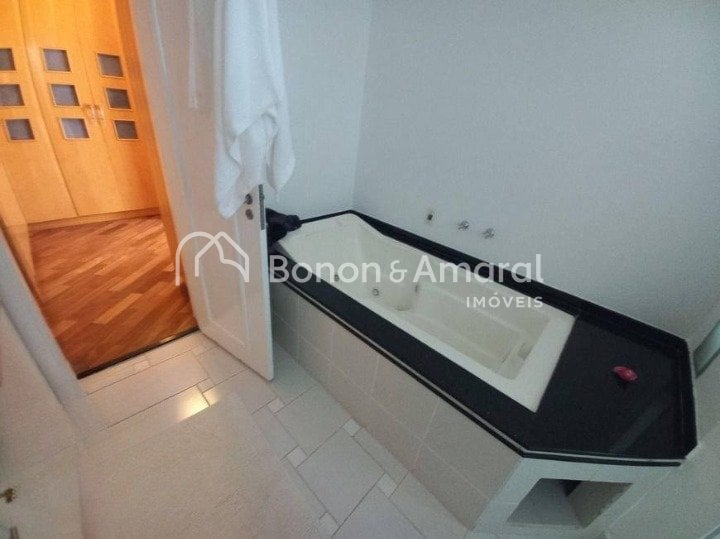 Casa em Condomínio à Venda - Jardim Botânico (Sousas) em Campinas / SP