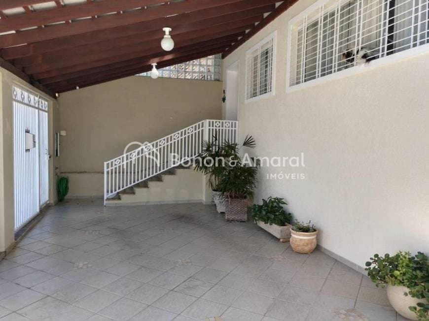 Casa à Venda - Taquaral em Campinas / SP