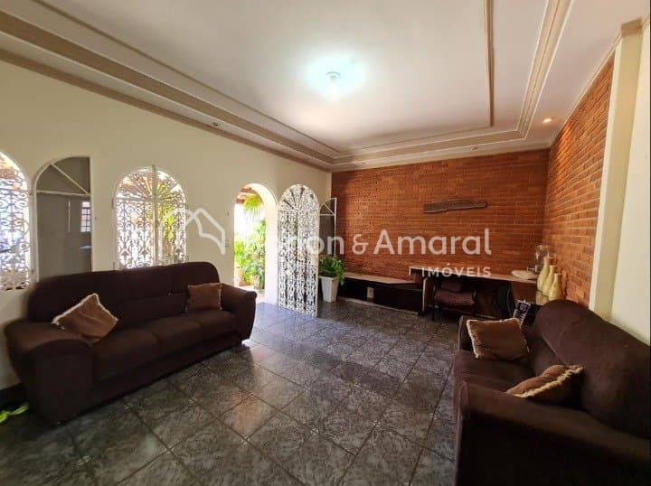 Casa à Venda - Barão Geraldo em Campinas / SP