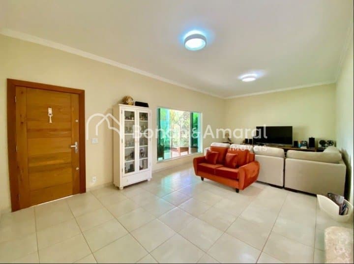 Casa à Venda no Jardim Do Sol em Campinas / SP