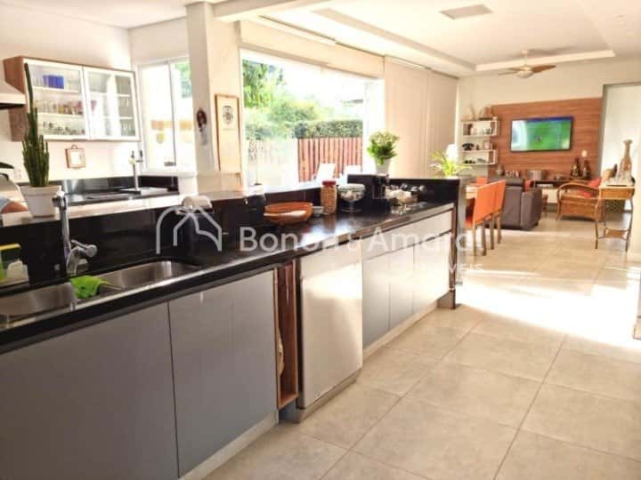 Casa em Condomínio à Venda - Betel, Paulínia/ SP — foto principal