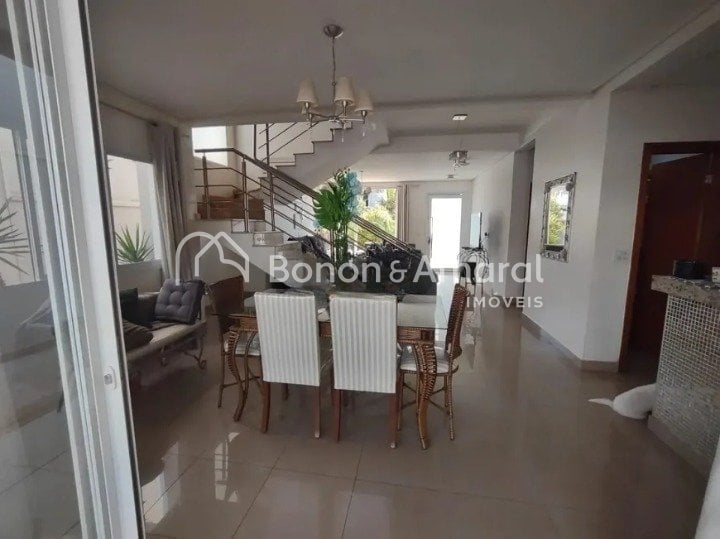 Casa em Condomínio à Venda - Betel em Paulínia / SP