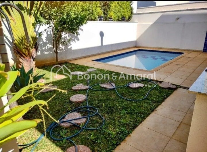 Casa em Condomínio à Venda - Betel em Paulínia / SP