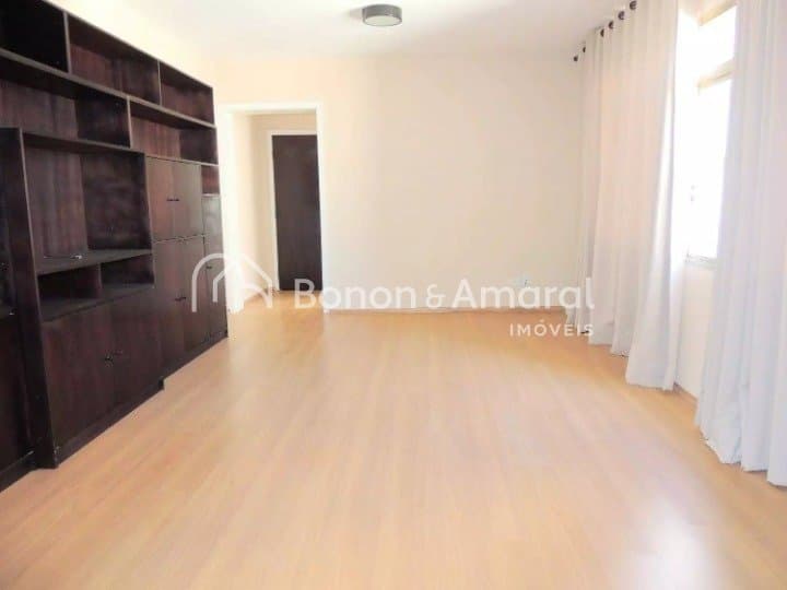 Apartamento à Venda - Centro em Campinas / SP