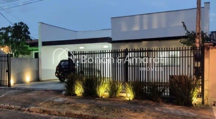 Casa à Venda - Jardim Santa Genebra em Campinas / SP