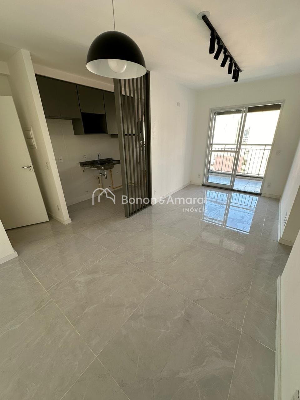 Apartamento à Venda - Centro em Campinas / SP