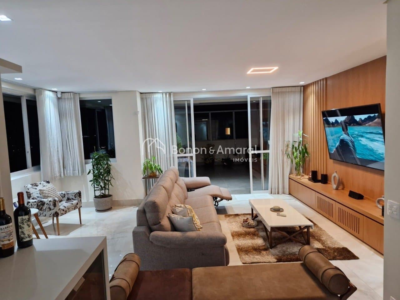 Apartamento à Venda - Loteamento Alphaville Campinas em Campinas / SP