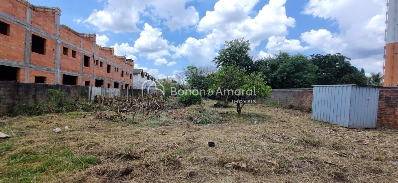 Terreno à Venda - Chácara Primavera em Campinas / SP